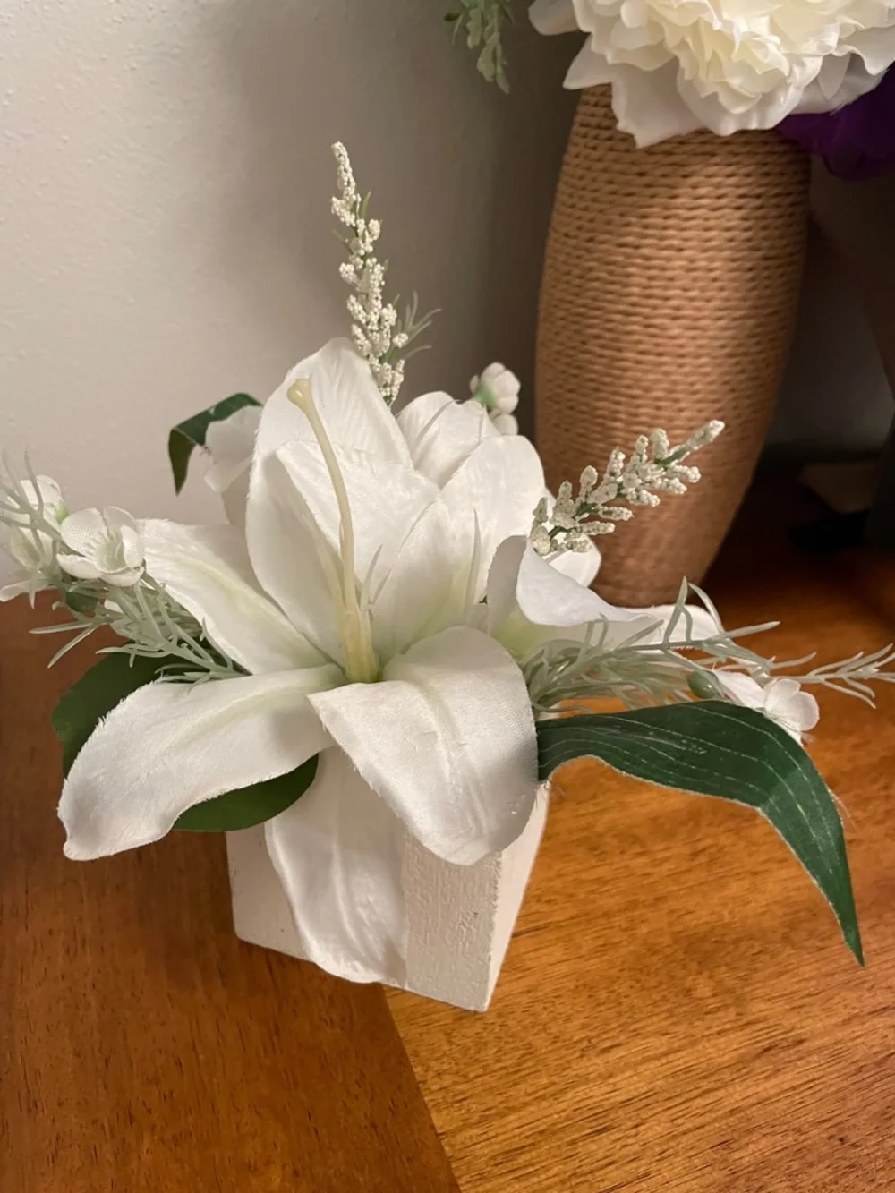 Lily Artificial Silk Floral Arrangement in Square Pot Lightly Used